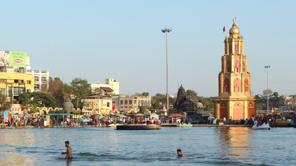 Mumbai to Trimbakeshwar Nashik Distance by Road Payal Cab Services